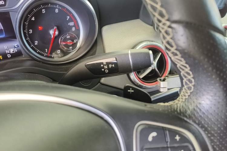 Used Mercedes-Benz CLA 2017 Facelifted CLA 200 Stylish Edition Gear Lever