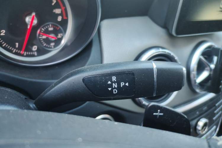 Used Mercedes-Benz CLA 2017 CLA 200 Sport Edition Gear Lever