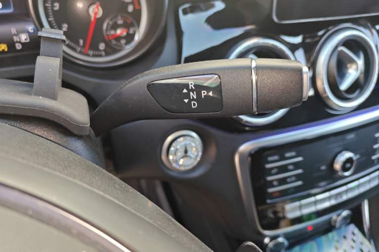 Used Mercedes-Benz CLA 2017 Facelifted CLA 200 Stylish Edition Gear Lever