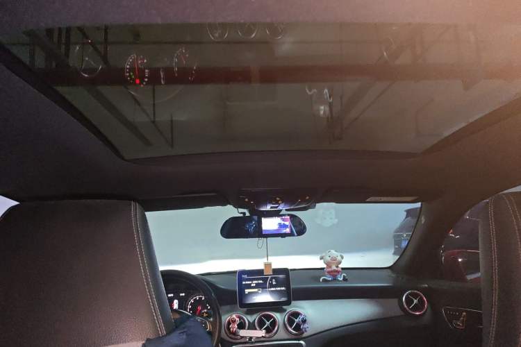 Used Mercedes-Benz CLA 2017 Facelifted CLA 200 Stylish Edition Headliner