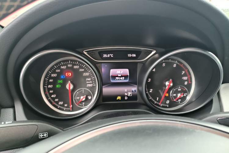 Used Mercedes-Benz CLA 2017 Facelifted CLA 200 Stylish Edition Instrument Cluster