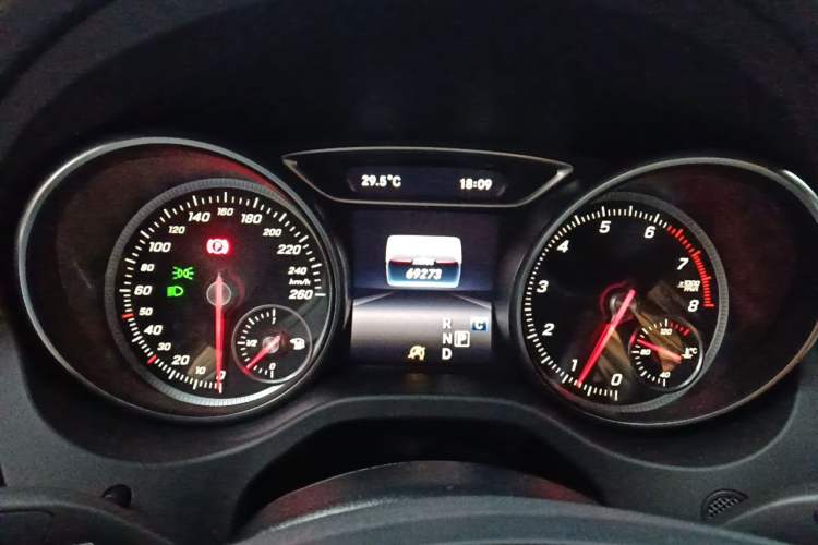 Used Mercedes-Benz CLA 2017 Facelifted CLA 200 Stylish Edition Instrument Cluster