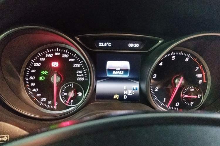 Used Mercedes-Benz CLA 2017 Refreshed CLA 220 4MATIC Instrument Cluster