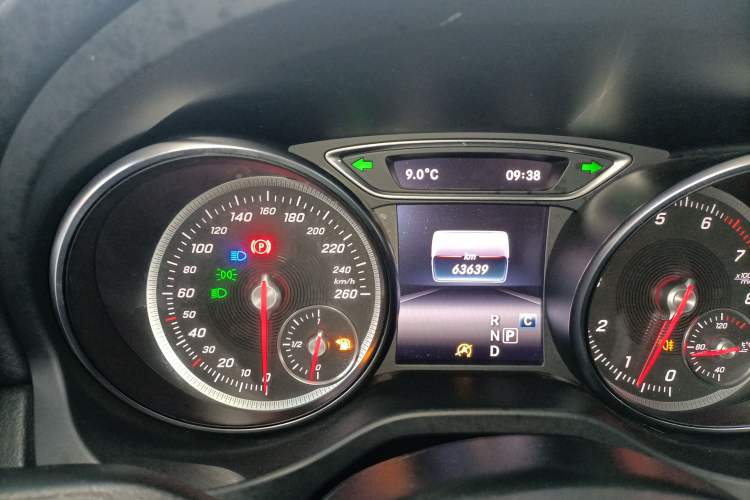 Used Mercedes-Benz CLA 2017 Refreshed CLA 200 Sport Edition Instrument Cluster