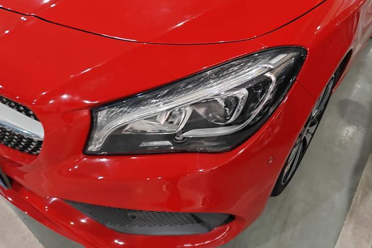 Used Mercedes-Benz CLA 2017 Facelifted CLA 200 Stylish Edition Left Front Headlight