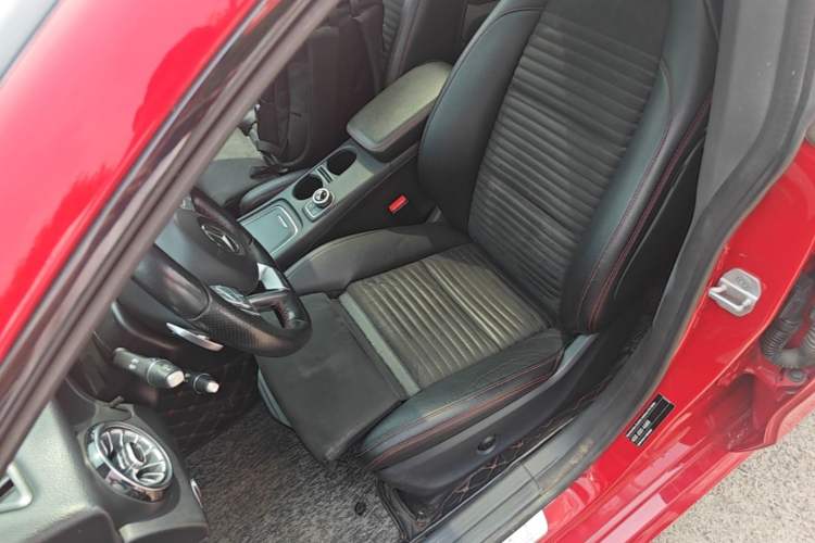 Used Mercedes-Benz CLA 2017 Refreshed CLA 220 4MATIC Left Front Seat