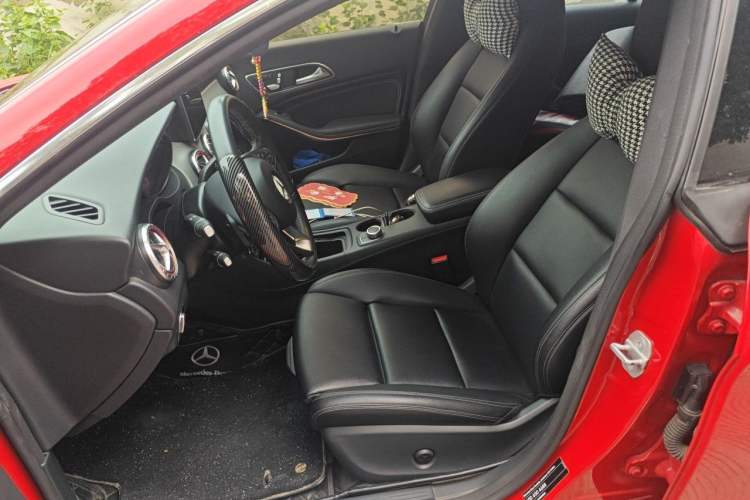 Used Mercedes-Benz CLA 2017 Facelifted CLA 200 Stylish Edition Left Front Seat