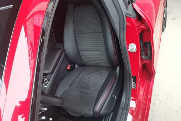 Used Mercedes-Benz CLA 2017 CLA 220 4MATIC Left Front Seat