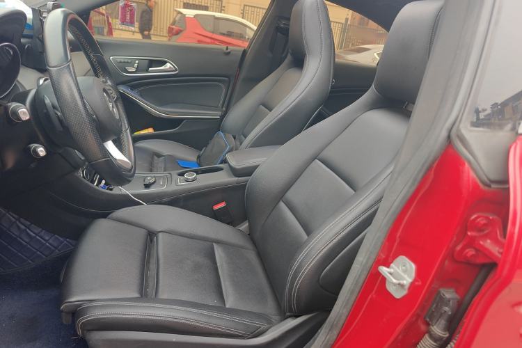 Used Mercedes-Benz CLA 2017 Facelifted CLA 200 Stylish Edition Left Front Seat