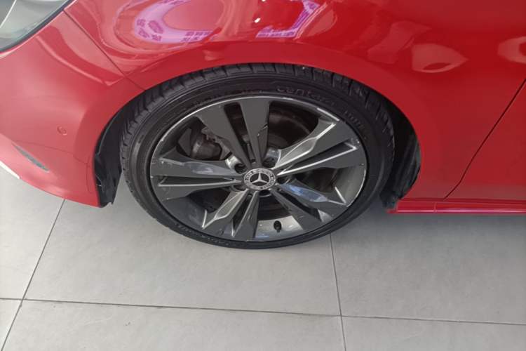 Used Mercedes-Benz CLA 2017 CLA 200 Sport Edition Left Front Wheel Hub