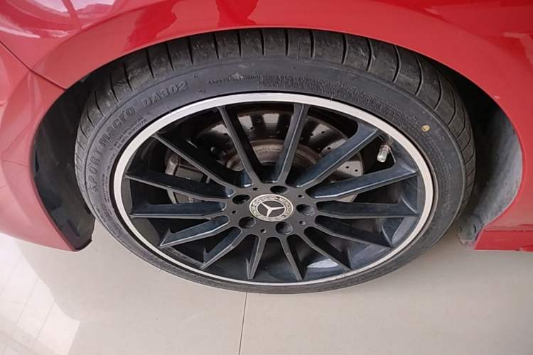 Used Mercedes-Benz CLA 2017 Year Restyled CLA 260 4MATIC Left Front Wheel Hub