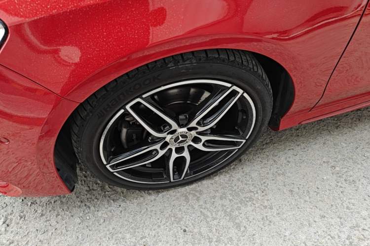 Used Mercedes-Benz CLA 2017 Refreshed CLA 220 4MATIC Left Front Wheel Hub