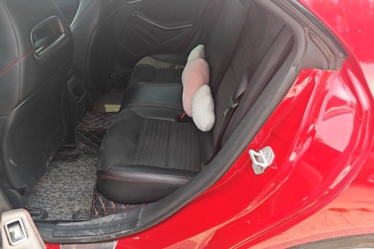 Used Mercedes-Benz CLA 2017 Refreshed CLA 220 4MATIC Left Rear Seat