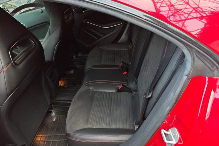 Used Mercedes-Benz CLA 2017 CLA 220 4MATIC Polar Limited Edition Left Rear Seat