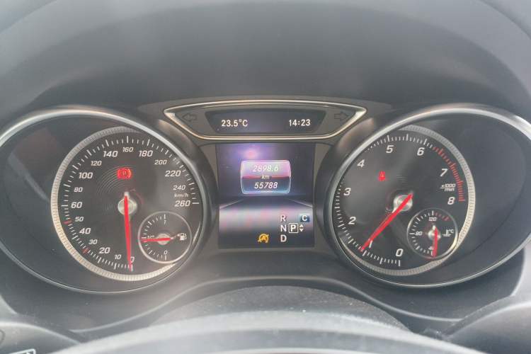 Used Mercedes-Benz CLA 2017 Refreshed CLA 200 Sport Edition Odometer Close Up