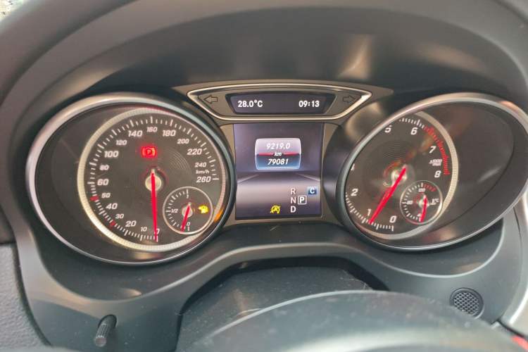 Used Mercedes-Benz CLA 2017 CLA 220 4MATIC Odometer Close Up