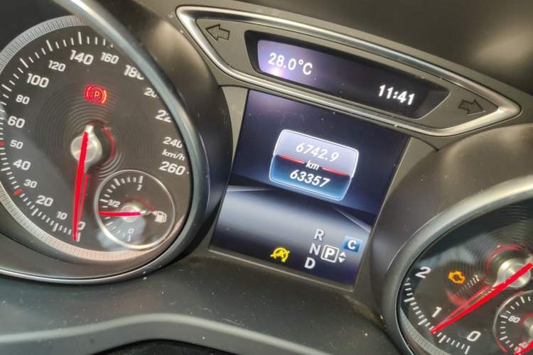 Used Mercedes-Benz CLA 2017 CLA 200 Sport Edition Odometer Close Up
