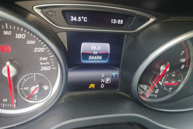 Used Mercedes-Benz CLA 2017 CLA 200 Style Edition Odometer Close Up