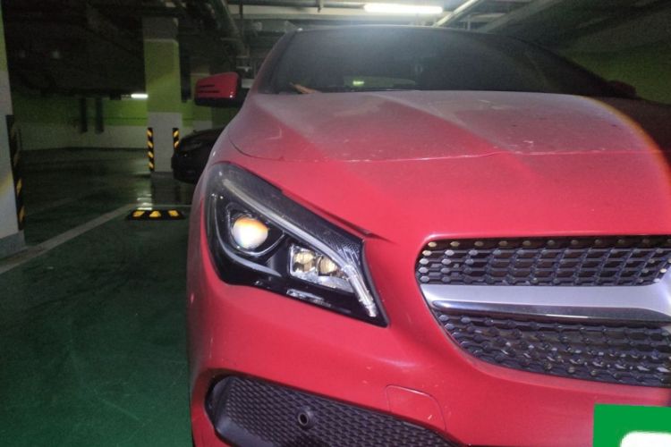 Used Mercedes-Benz CLA 2017 Facelifted CLA 200 Stylish Edition Right Front Headlight