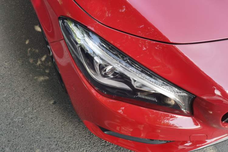 Used Mercedes-Benz CLA 2017 Refreshed CLA 220 4MATIC Right Front Headlight