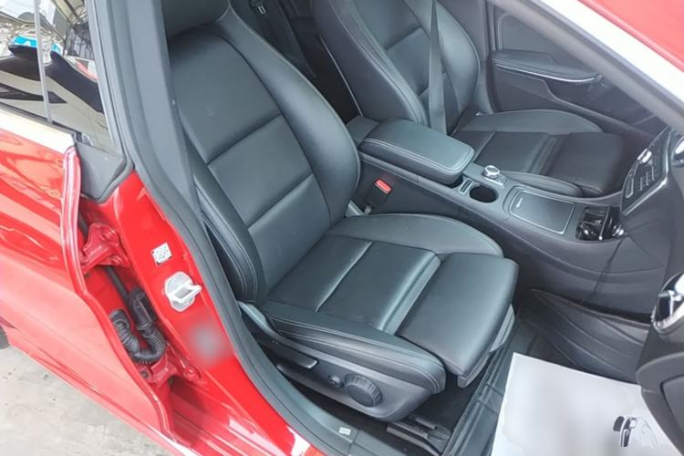 Used Mercedes-Benz CLA 2017 CLA 200 Style Edition Right Front Seat