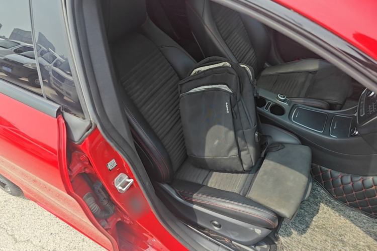 Used Mercedes-Benz CLA 2017 Refreshed CLA 220 4MATIC Right Front Seat