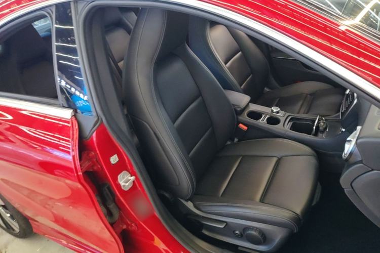Used Mercedes-Benz CLA 2017 CLA 200 Style Edition Right Front Seat