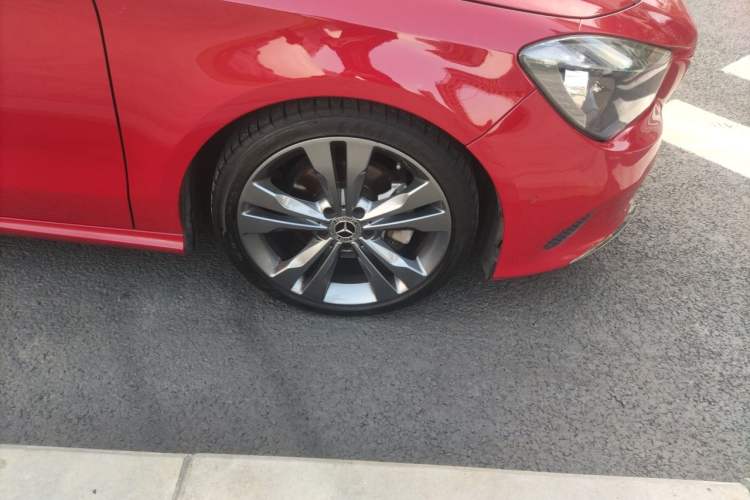 Used Mercedes-Benz CLA 2017 CLA 200 Sport Edition Right Front Wheel Hub