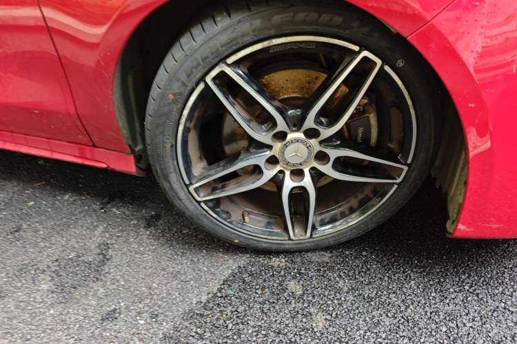 Used Mercedes-Benz CLA 2017 CLA 220 4MATIC Right Front Wheel Hub