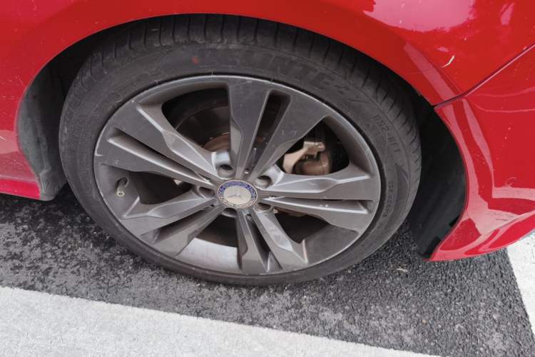 Used Mercedes-Benz CLA 2017 CLA 200 Sport Edition Right Front Wheel Hub