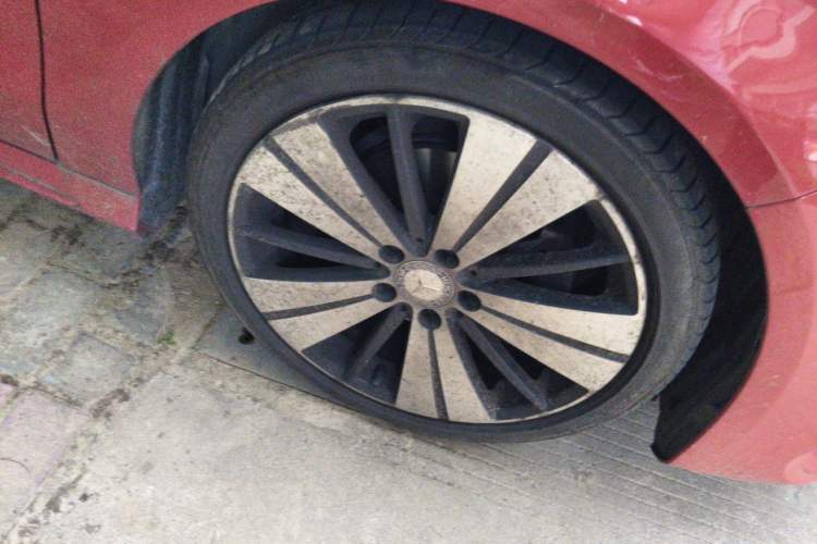 Used Mercedes-Benz CLA 2017 CLA 200 Style Edition Right Front Wheel Hub