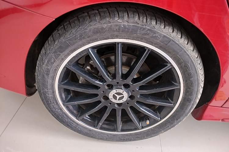 Used Mercedes-Benz CLA 2017 Year Restyled CLA 260 4MATIC Right Rear Wheel Hub