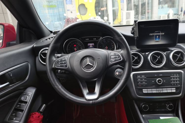 Used Mercedes-Benz CLA 2017 Facelifted CLA 180 Steering Wheel