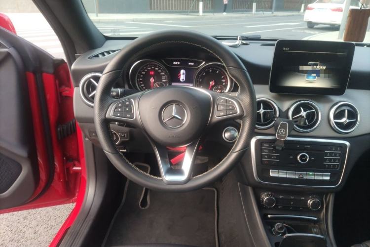 Used Mercedes-Benz CLA 2017 CLA 200 Sport Edition Steering Wheel