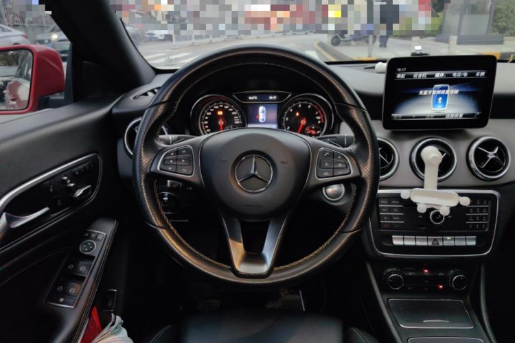 Used Mercedes-Benz CLA 2017 Facelifted CLA 200 Stylish Edition Steering Wheel