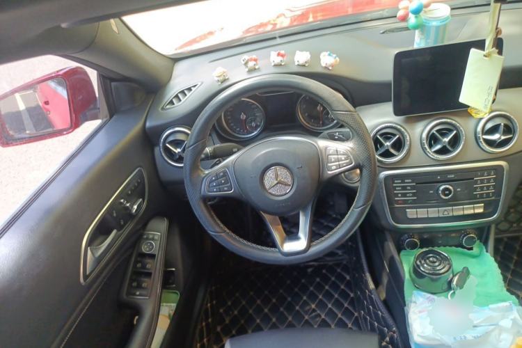 Used Mercedes-Benz CLA 2017 CLA 200 Style Edition Steering Wheel