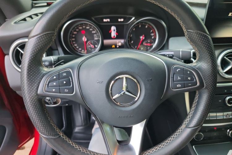 Used Mercedes-Benz CLA 2017 Facelifted CLA 200 Stylish Edition Steering Wheel
