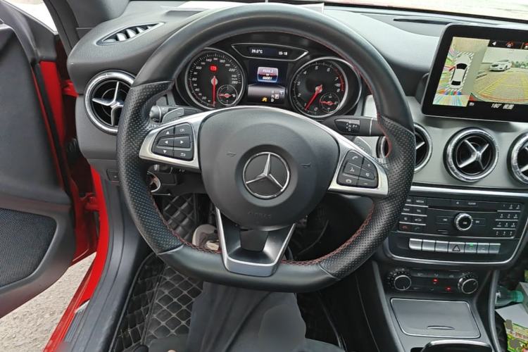 Used Mercedes-Benz CLA 2017 Refreshed CLA 220 4MATIC Steering Wheel