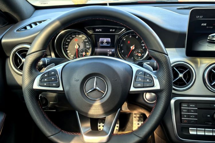 Used Mercedes-Benz CLA 2017 Refreshed CLA 220 4MATIC Steering Wheel