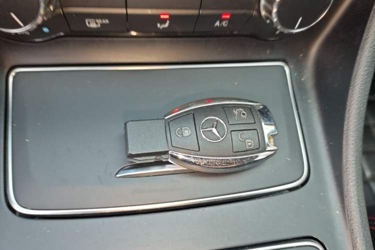 Used Mercedes-Benz CLA 2017 CLA 220 4MATIC Polar Limited Edition Vehicle Key