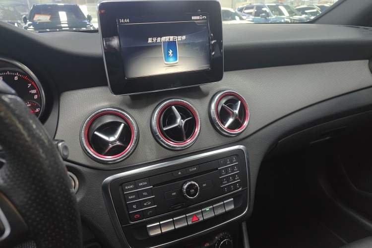 Used Mercedes-Benz CLA 2017 CLA 200 Sport Edition Audio And AC Panel