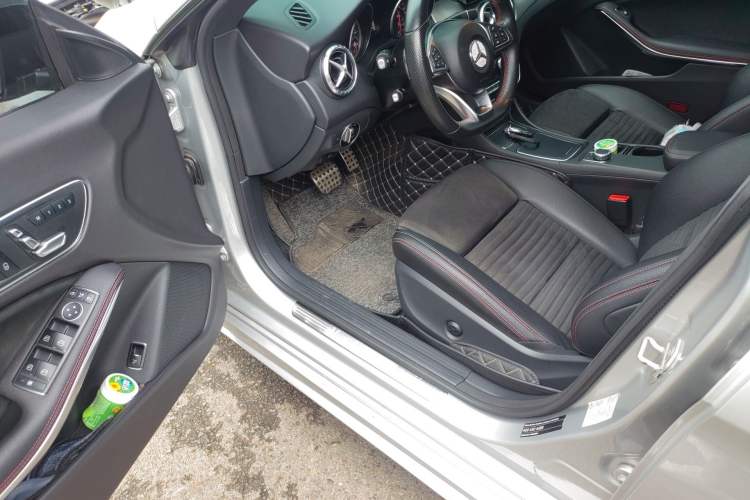 Used Mercedes-Benz CLA 2017 CLA 220 4MATIC Driver Seat