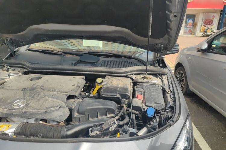 Used Mercedes-Benz CLA 2017 Refreshed CLA 220 4MATIC Engine Bay Left