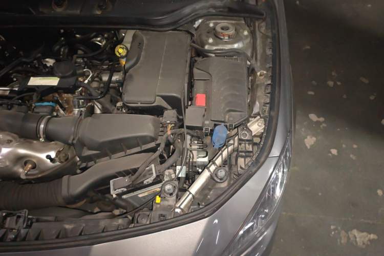 Used Mercedes-Benz CLA 2017 Refreshed CLA 200 Sport Edition Engine Bay Left