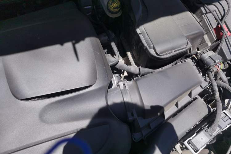 Used Mercedes-Benz CLA 2017 Refreshed CLA 220 4MATIC Engine Bay Left