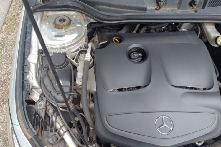 Used Mercedes-Benz CLA 2017 CLA 220 4MATIC Engine Bay Right