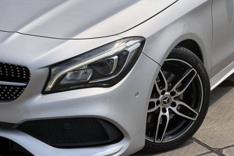 Used Mercedes-Benz CLA 2017 CLA 220 4MATIC Exterior 6