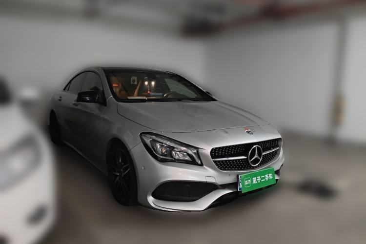 Used Mercedes-Benz CLA 2017 CLA 220 4MATIC Front Right 45 Deg