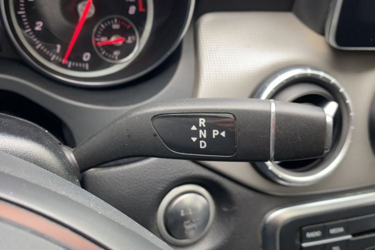 Used Mercedes-Benz CLA 2017 Facelifted CLA 200 Stylish Edition Gear Lever