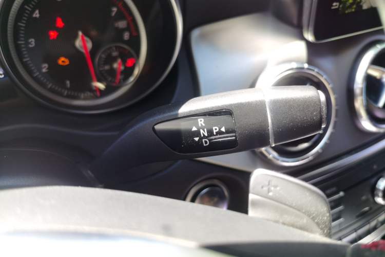 Used Mercedes-Benz CLA 2017 Refreshed CLA 220 4MATIC Gear Lever